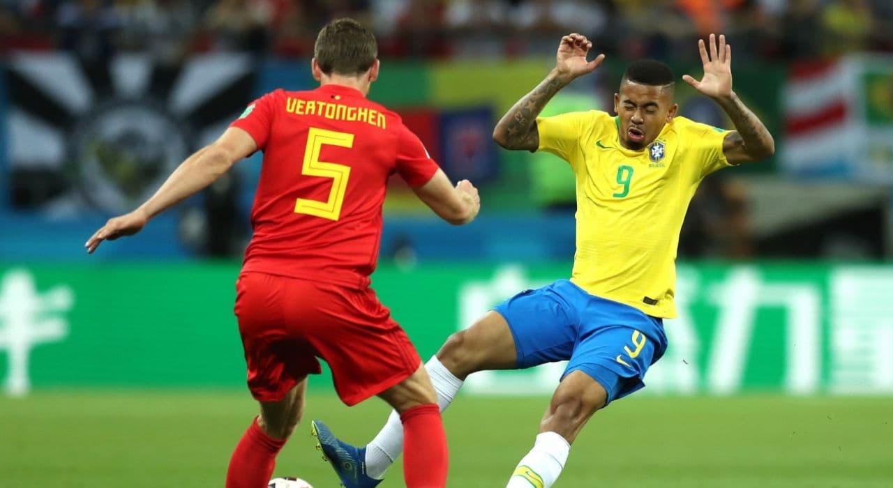 Клиенты БК Лига Ставок проиграли солидные суммы на матче Бразилия – Бельгия