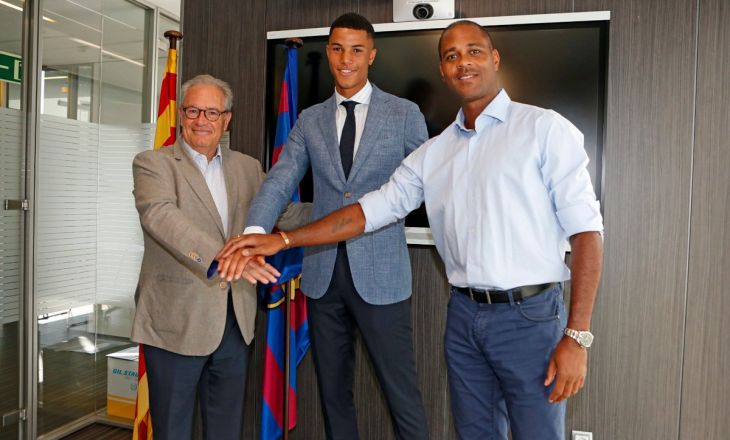 "Барселона" подписала 17-летнего голландского защитника