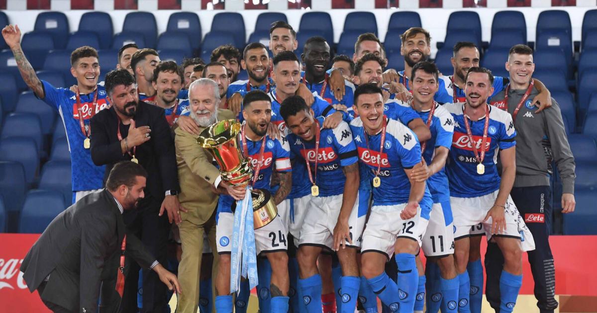 "Наполи" выигрывает кубок Италии