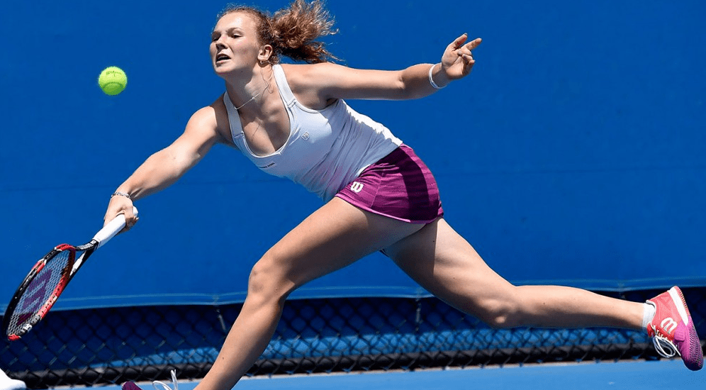 Катерина Синякова - Барбора Стрыцова. Прогноз и ставки на теннис. 4 июня 2020 года