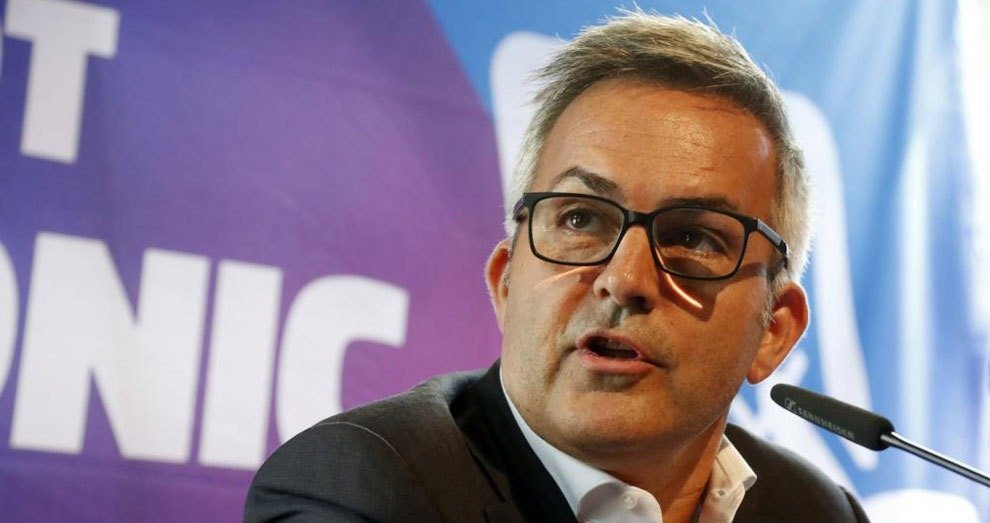 Виктор Фонт, кандидат на пост президента «Барселоны», призвал Жозепа Бартомеу немедленно уйти в отставку