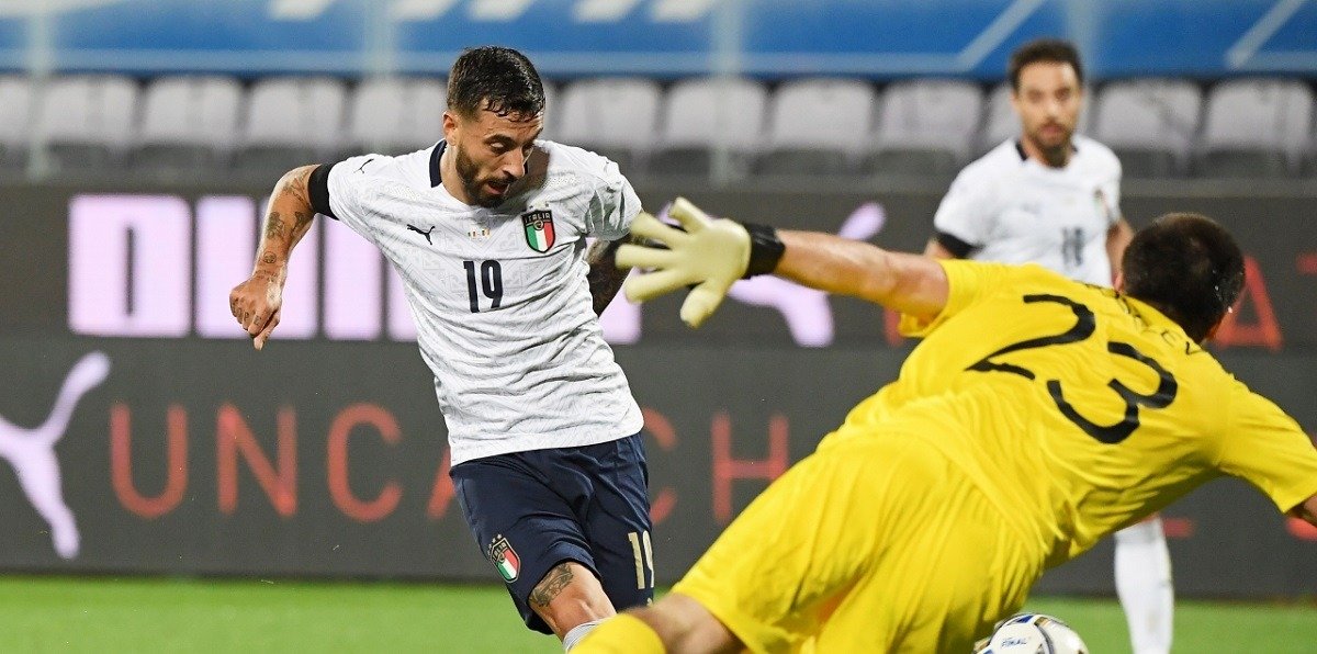 Итальянский нападающий Франческо Капуто установил рекорд, забив в первом же матче за сборную