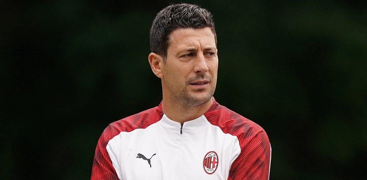 «Милан» обыграл «Наполи» и вернулся на первую строчку Серии А. Выступление Даниэле Бонеры после тренерского дебюта