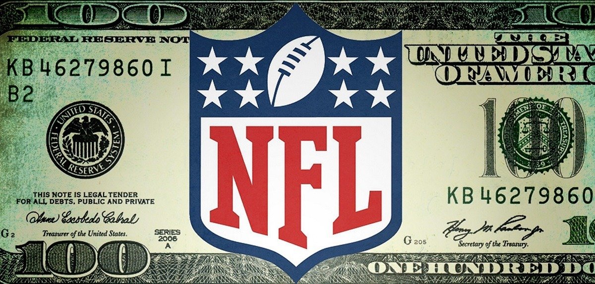 Представлены самые высокооплачиваемые игроки Национальной футбольной лиги (NFL)