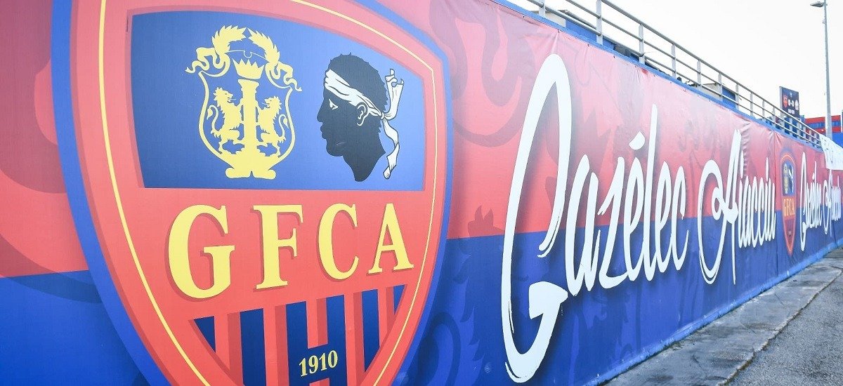 От Лиги 1 до банкротства за шесть лет: суд арестовал счета французского клуба «Газелек Аяччо»