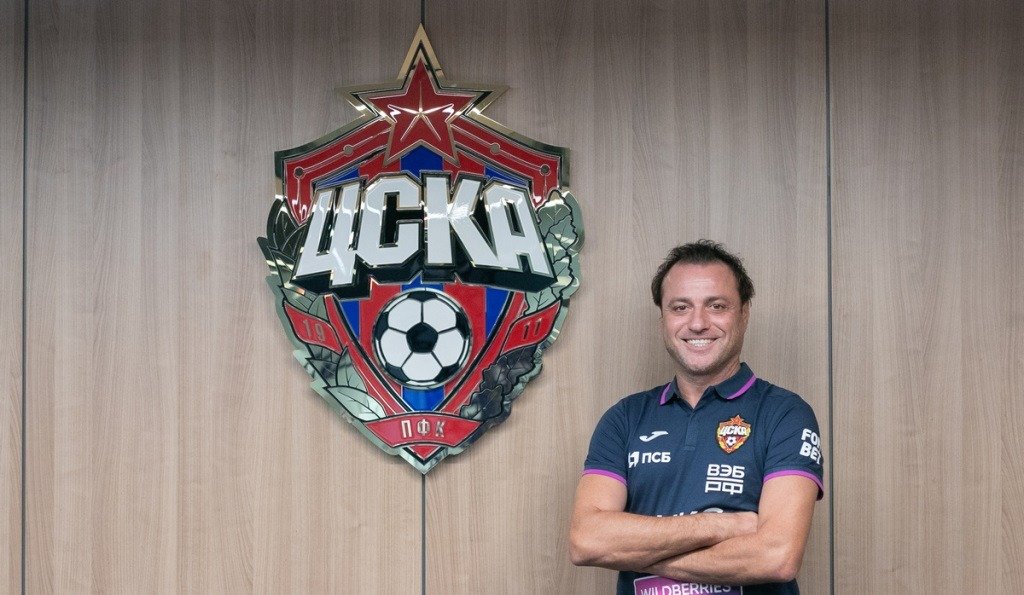 Обладатель Кубка УЕФА в составе ЦСКА Ролан Гусев вернулся в клуб в качестве тренера