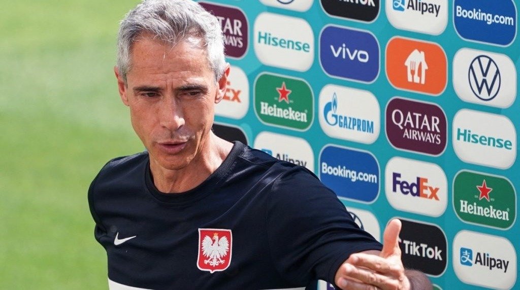 Пауло Соуза пытается покинуть сборную Польши и возглавить бразильский «Фламенго»