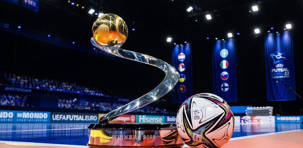 euro 2022 futsal trophy