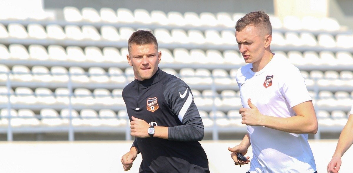 Приостановивший ранее футбольную карьеру Олег Шатов приступил к тренировкам с «Уралом»