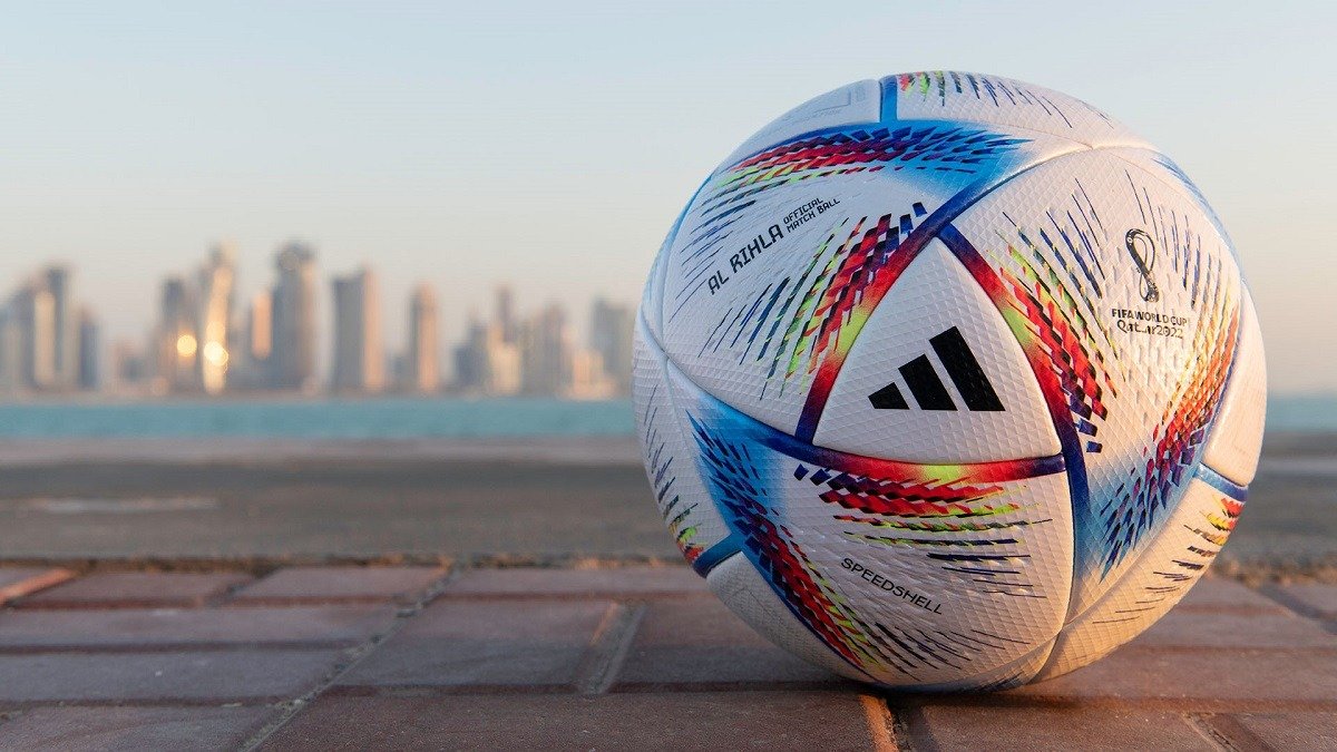 Adidas презентовал Al Rihla – официальный мяч ЧМ-2022 по футболу. Фото