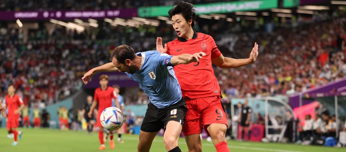 Уругвай и Южная Корея скатали скучнейшие 0:0 с одним ударом в створ за матч, Диего Годин отметился рекордом ЧМ