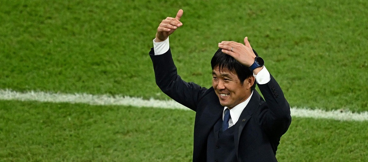 Сборная Японии по футболу продлила контракт со своим главным тренером