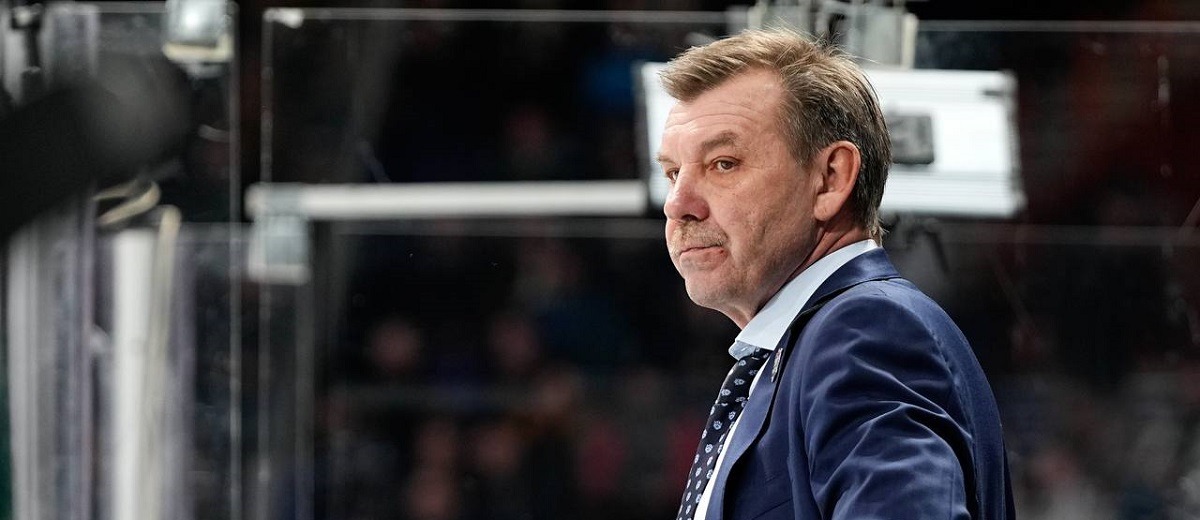Главный тренер «Ак Барса» Олег Знарок подал в отставку со своего поста