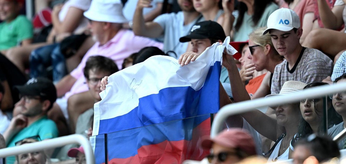 Организаторы Australian Open запретили использование российских и белорусских флагов