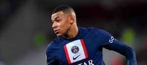 mbappe 300 matches clubs