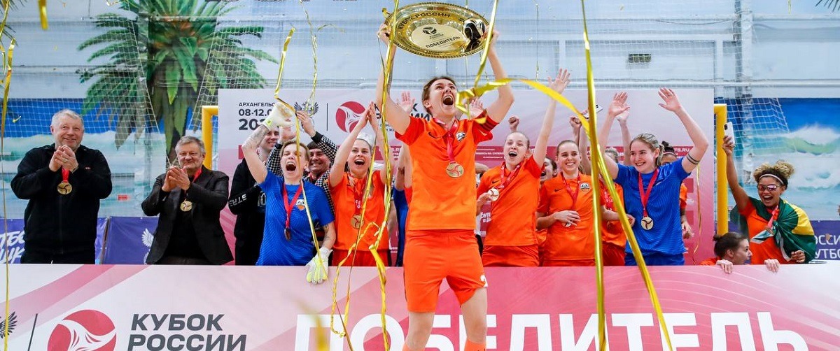В Архангельске завершился дебютный розыгрыш Кубка России по пляжному футболу среди женских команд