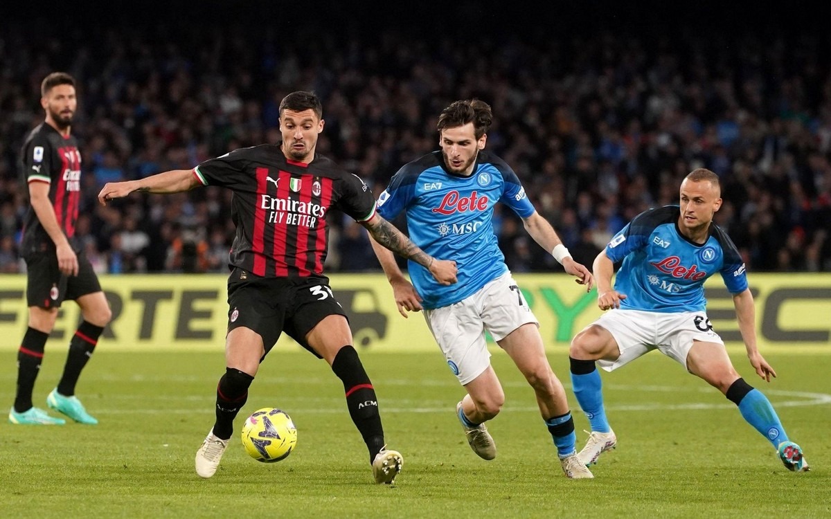 «Наполи» – «Милан». Прогноз и ставки на матч Лиги чемпионов. 18 апреля 2023