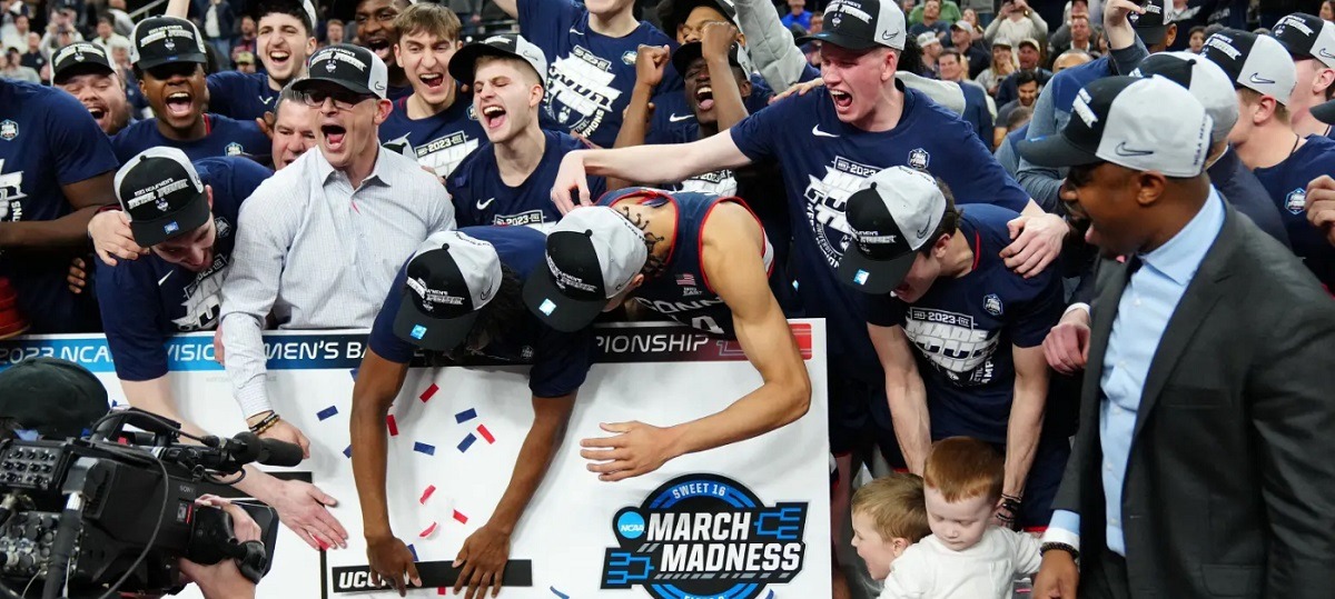 В Хьюстоне завершился Финал четырёх баскетбольного «Мартовского безумия». Видео