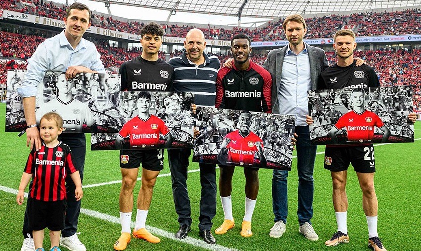 lunev bayer04 out with friends