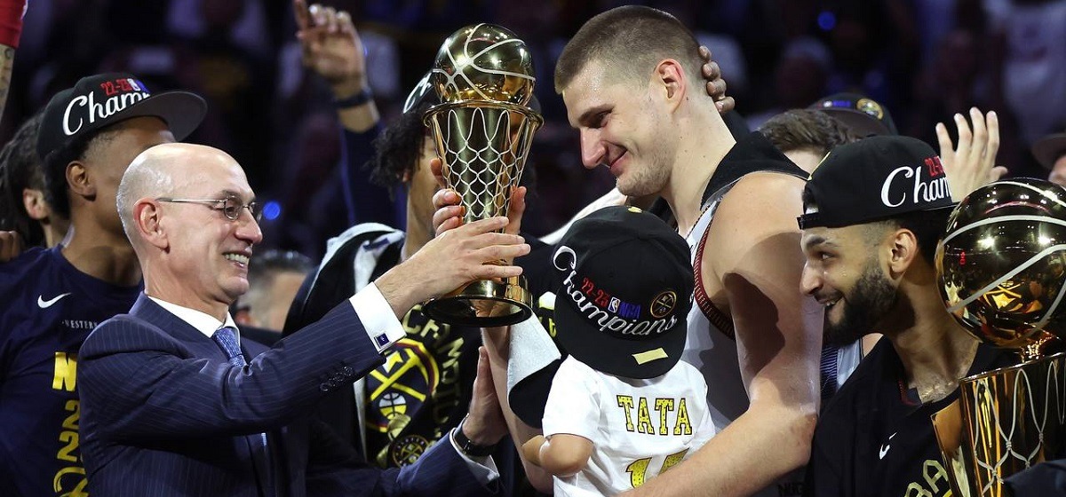 Определён MVP финальной серии плей-офф НБА: рекорды и достижения Николы Йокича