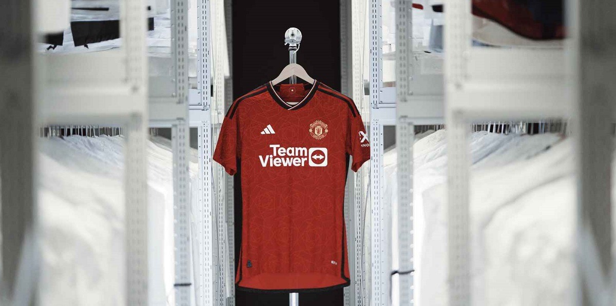 «Манчестер Юнайтед» заключил новый грандиозный контракт с компанией Adidas