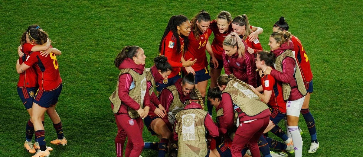 Сборная Испании впервые в истории вышла в финал ЧМ по футболу среди женских команд