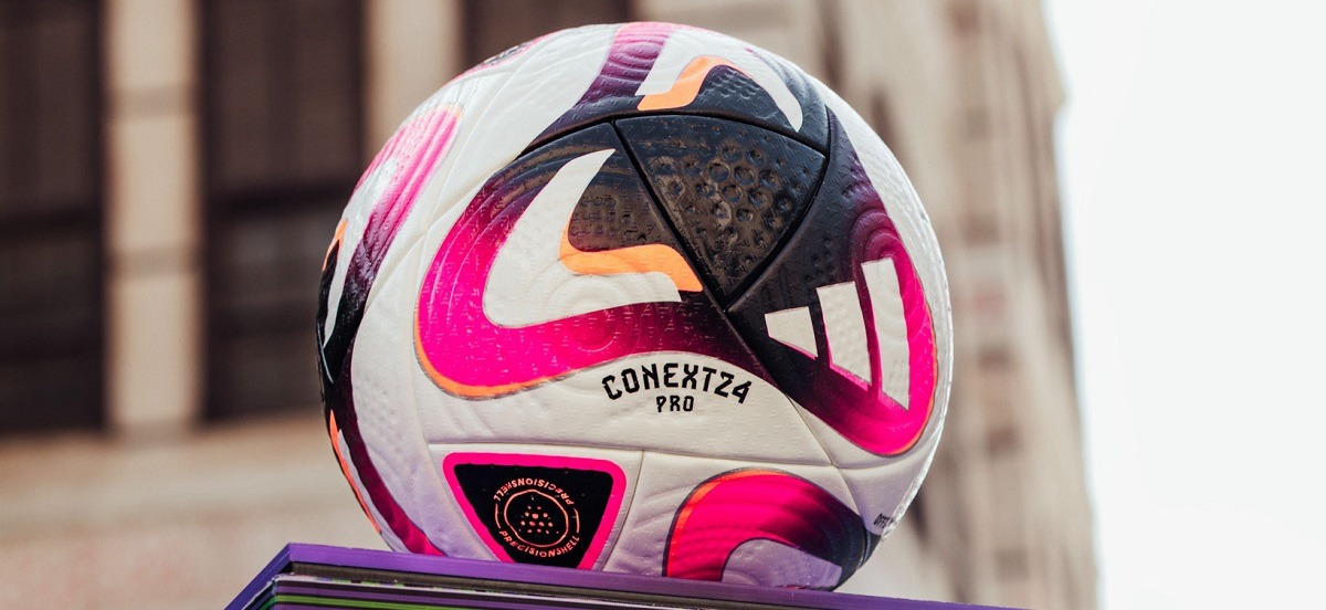 ФИФА презентовала официальный мяч Клубного ЧМ 2023