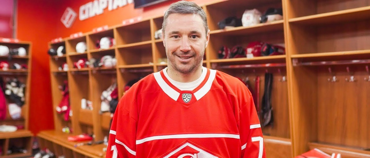 Илья Ковальчук официально возобновил хоккейную карьеру и присоединился к родному «Спартаку»