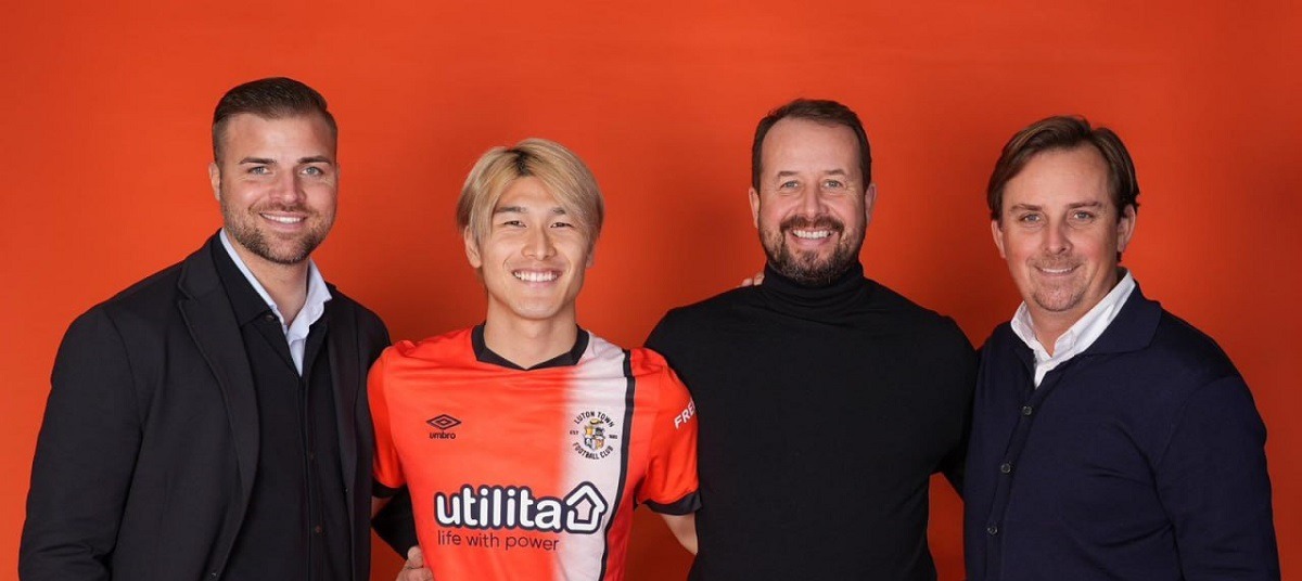 Японский защитник Дайки Хасиока пополнил состав английского «Лутона» и уже принёс клубу невероятную удачу