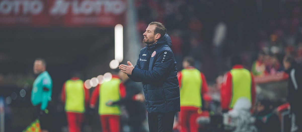 Ян Зиверт отправлен в отставку с поста главного тренера немецкого «Майнца»