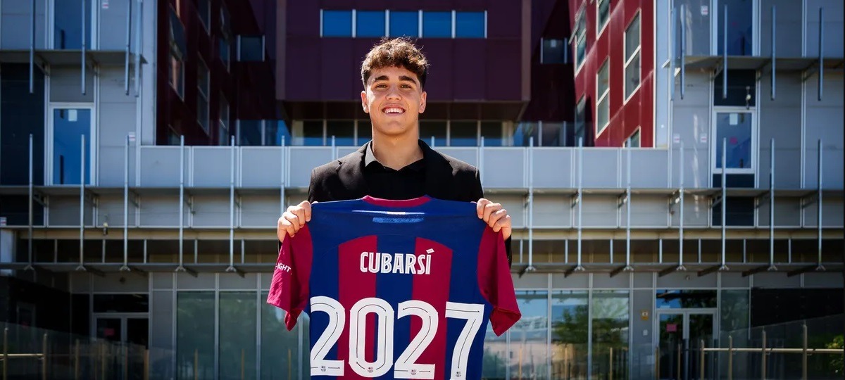Пау Кубарси согласовал новый контракт с «Барселоной»