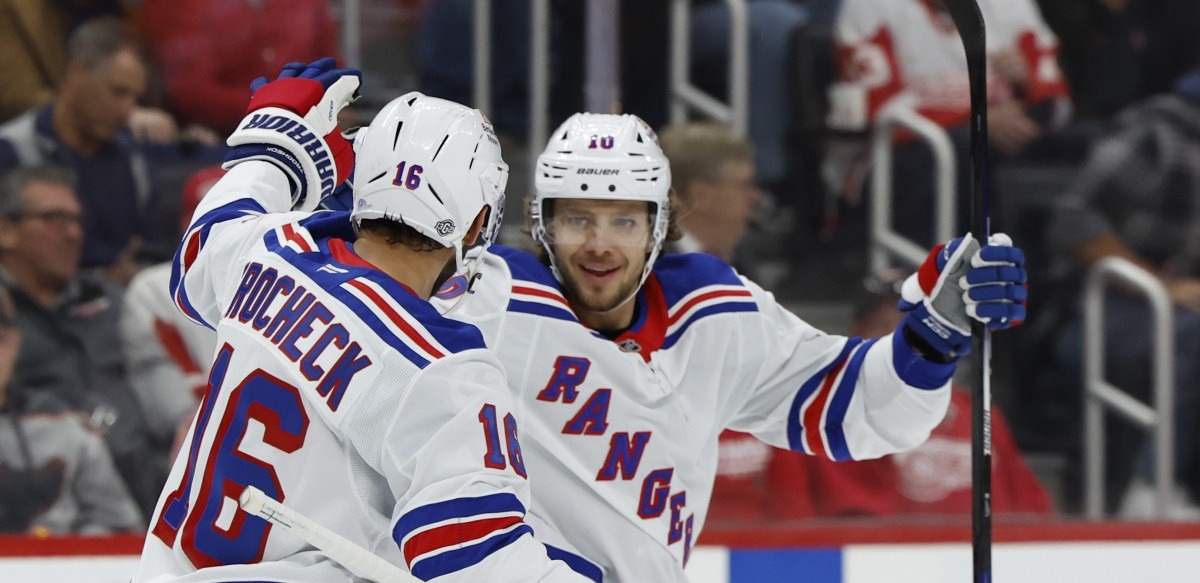 panarin hat trick detroit