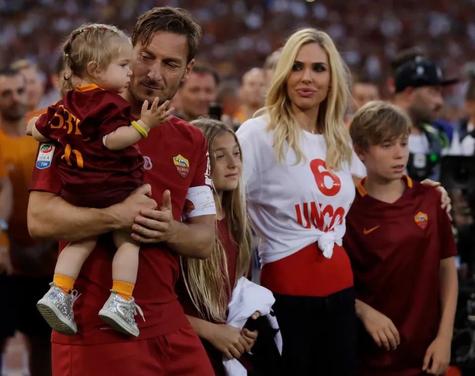 francesco totti with family children
