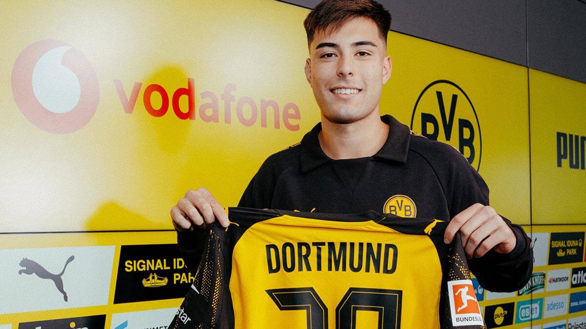 Aar n Anselmino borussiya dortmund transfer