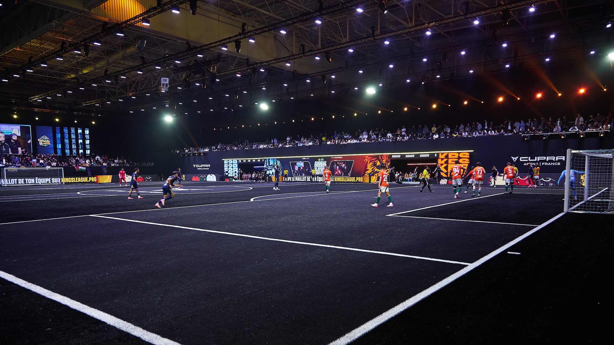 Kings League arena pole ploshhadka pole Kings League arena pole ploshhadka pole