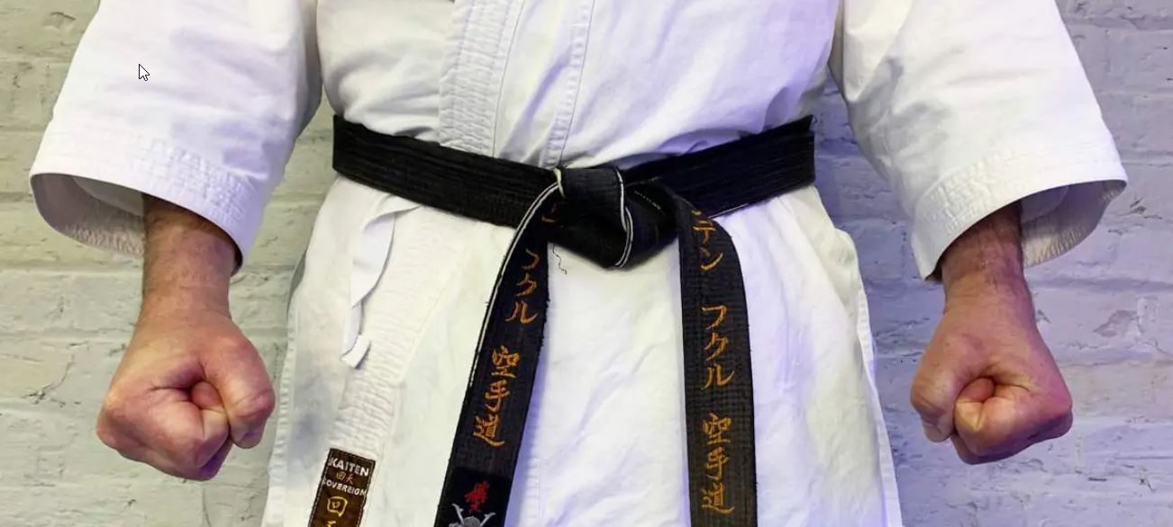 color of belts in martial arts