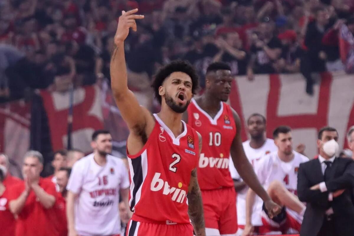 Виртус Болонья - Олимпиакос. Прогноз и ставки на Евролигу. 26 декабря 2025 года